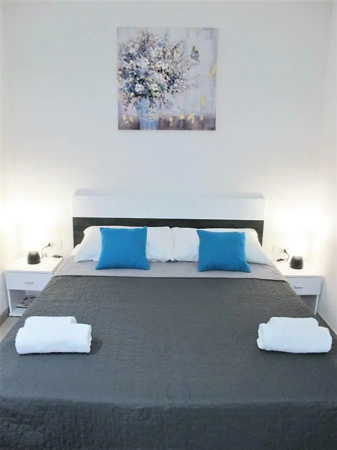 Seaeye Trogir Apartment