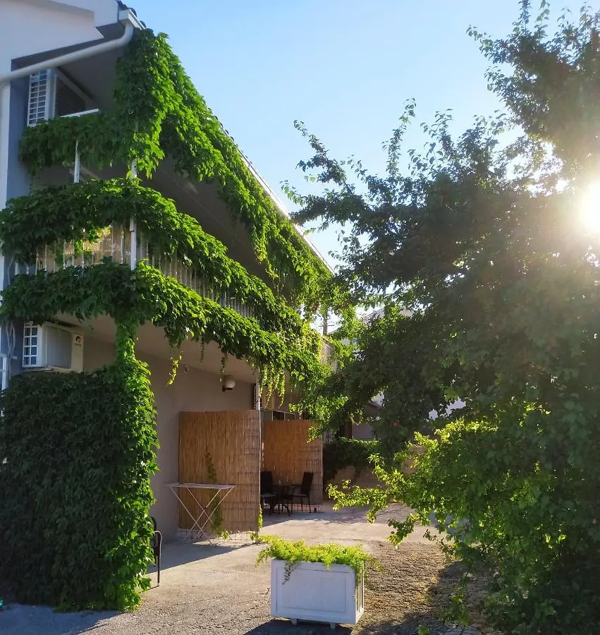 Seaeye Trogir Apartment