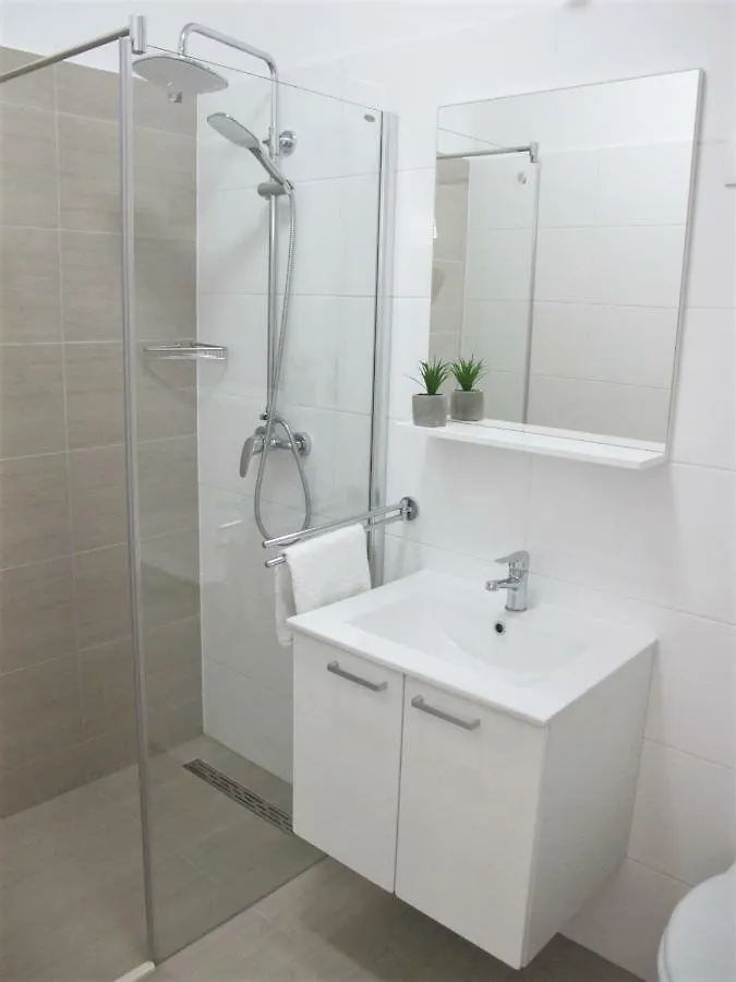 Seaeye Trogir Apartment