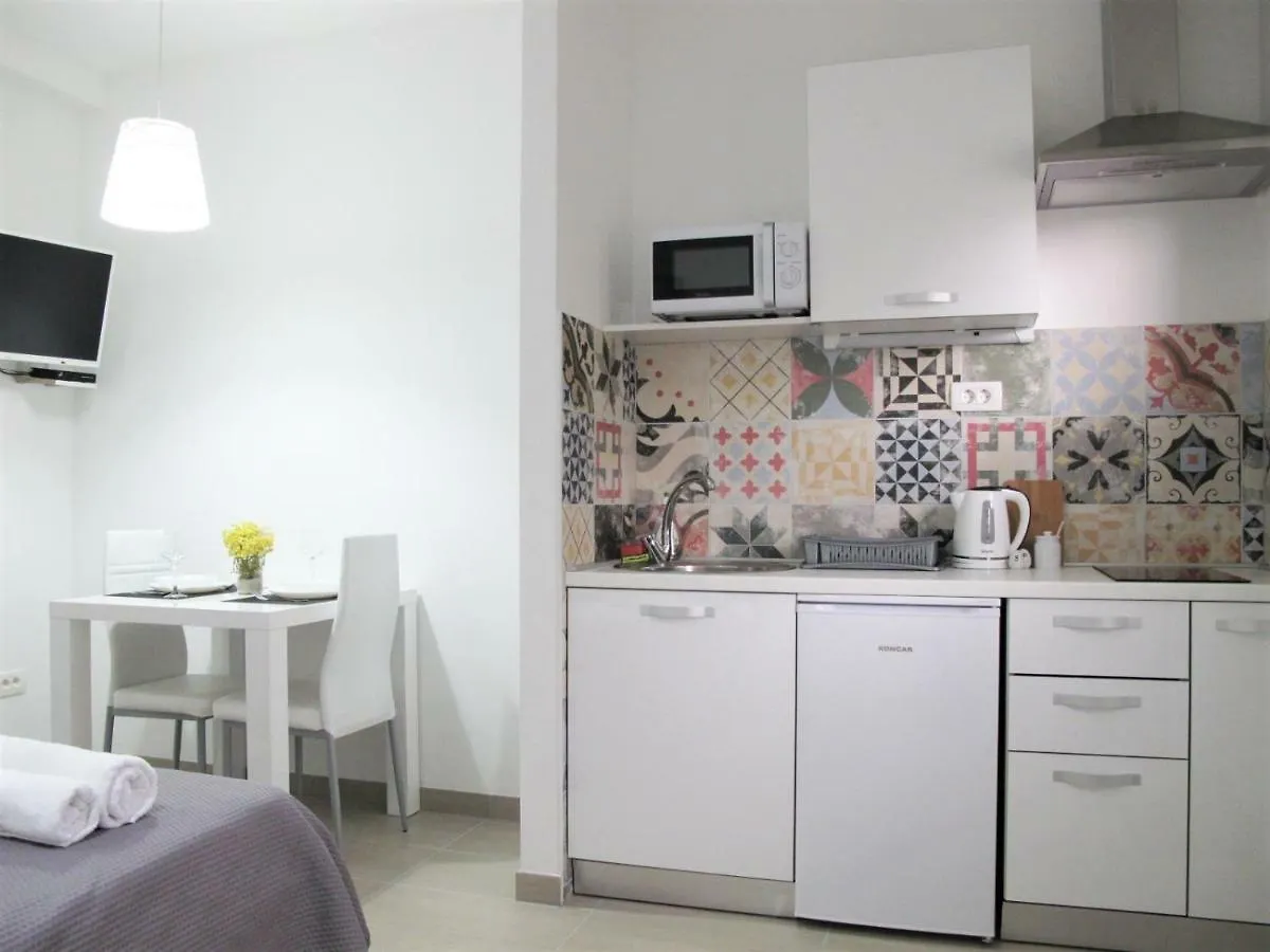 Seaeye Trogir Apartment